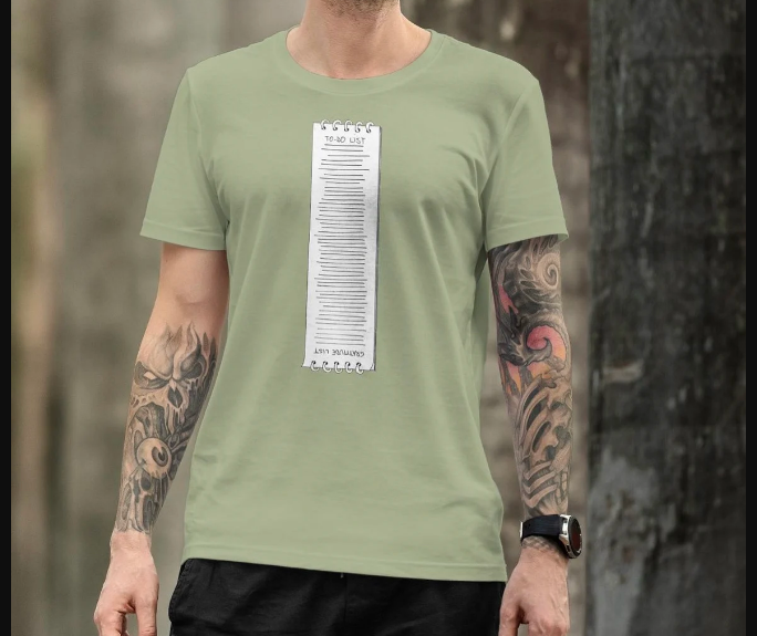 Short-sleeve cotton t-shirt.